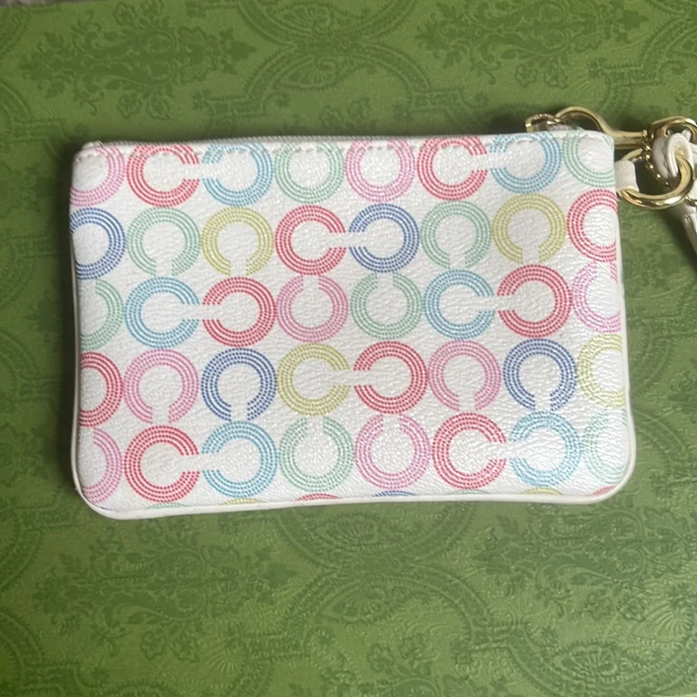 Coach Waverly Op Art Multi C Wristlet in Ivory - Picture 4 of 8